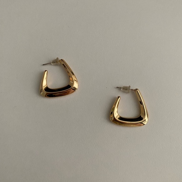 Earrings - Picture 2 of 4